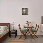 Flat By Avenida Da Liberdade Apartment Lisbon