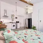 Flat By Avenida Da Liberdade Lisbon